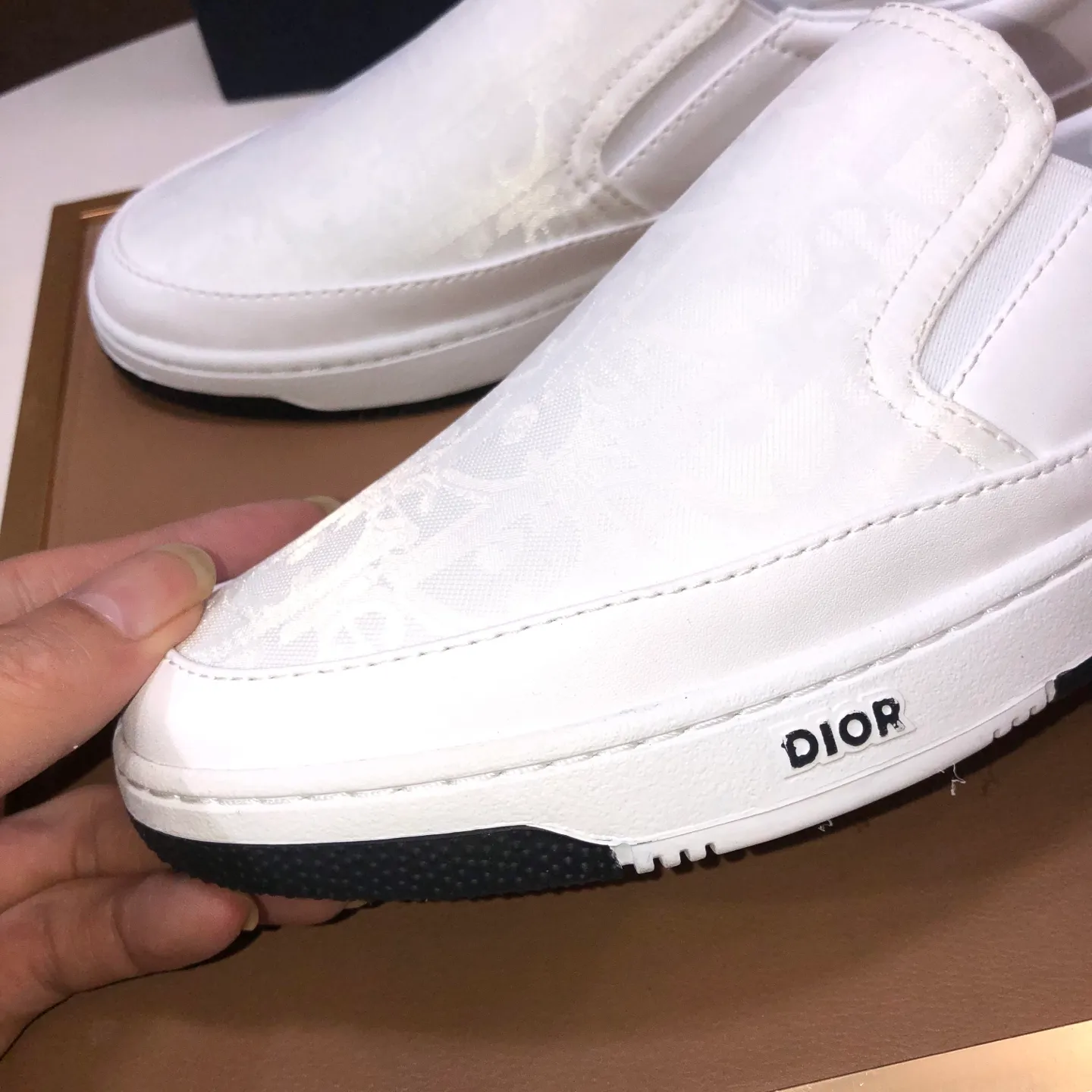 Men's shoes💰420💰【Dior】Official website global debut 🔝The latest masterpiece of high-end men's shoes brand: original special cloth fabric imported from Italy + imported sheepskin lining🔥Original toe-cap rubber outsole Soft and comfortable, making walking more convenient and comfortable! Size: 38-44 (45 can be customized)